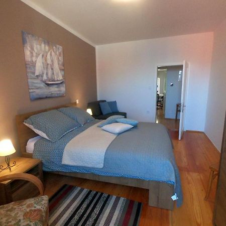 Apartment Dinka Baška Exteriör bild