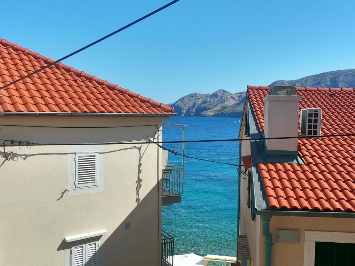 Apartment Dinka Baška Exteriör bild