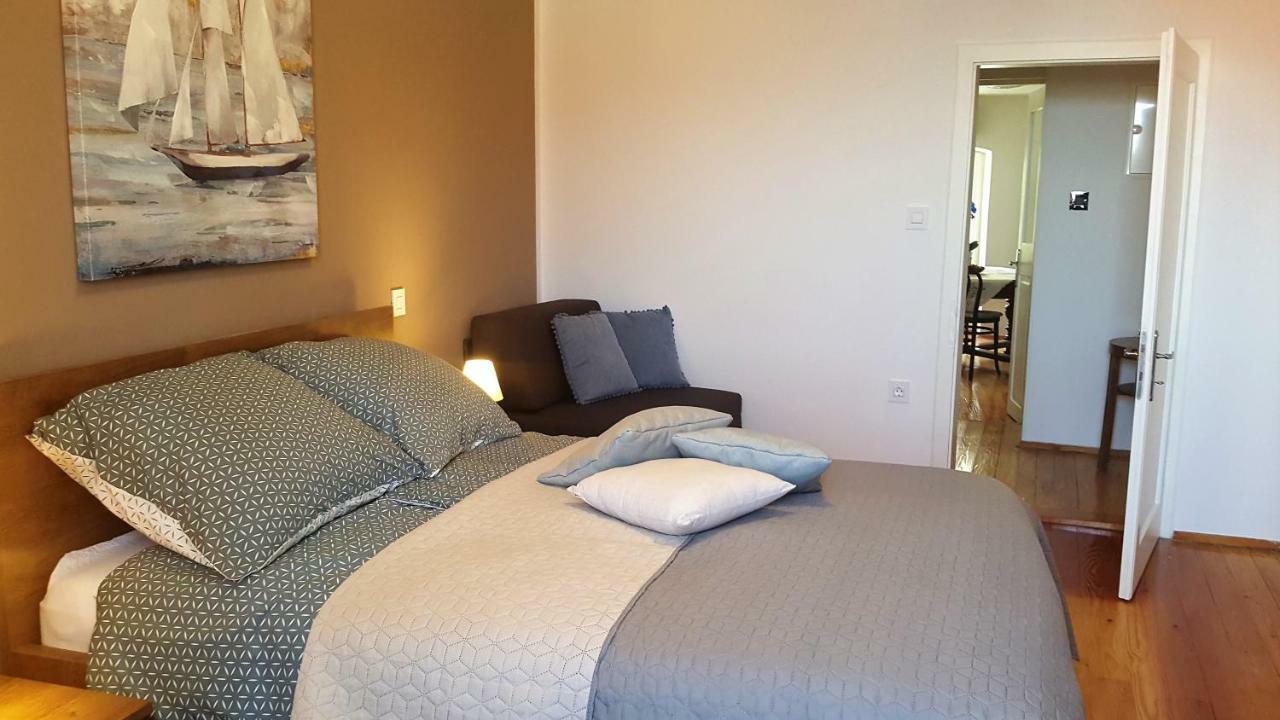 Apartment Dinka Baška Exteriör bild